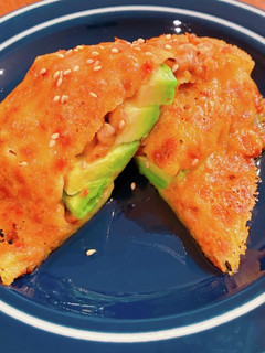 納豆とアボカドのチーズサンド-レシピのメイン写真