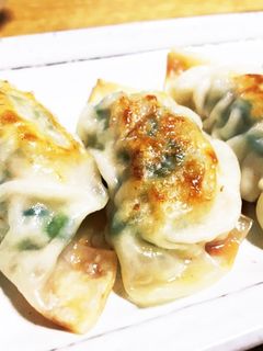 【大量消費】小松菜と玉ねぎの餃子-レシピのメイン写真