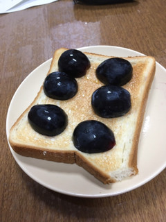 ブドウのトースト-レシピのメイン写真