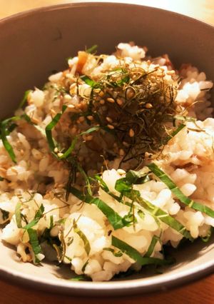 炊飯器に入れるだけ。簡単梅しそおこわ-レシピのメイン写真