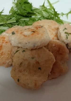 鶏ひき肉と大葉のハンバーグ-レシピのメイン写真