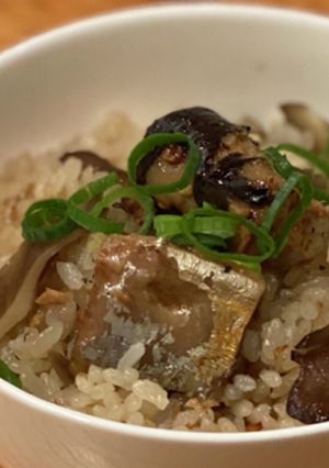 さんまと舞茸の炊き込みご飯[麹白だし]-レシピのメイン写真