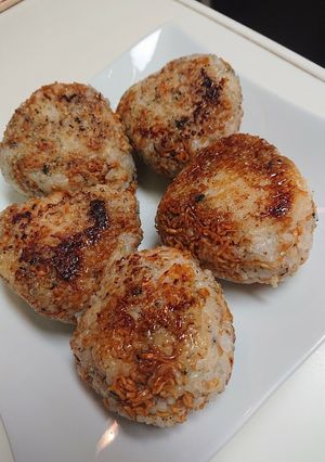 チキンラーメン焼おにぎり-レシピのメイン写真