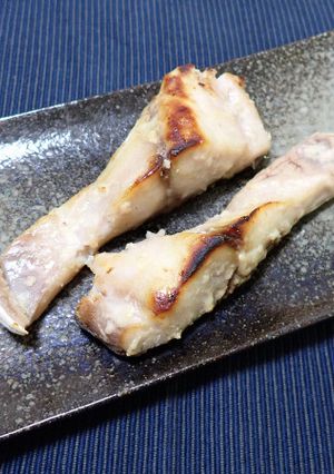 ブリの塩麹漬け焼き-レシピのメイン写真