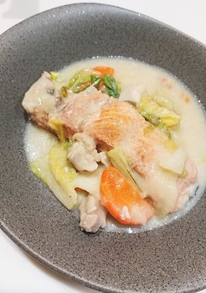 シチューでリメイク☆鮭のクリーム煮-レシピのメイン写真