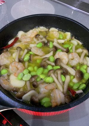 冷凍エビとしめじと枝豆のアヒージョ-レシピのメイン写真