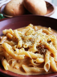 たっぷりチーズの♡カレーソースペンネ-レシピのメイン写真