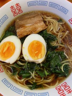 インスタントラーメンにモロヘイヤ-レシピのメイン写真