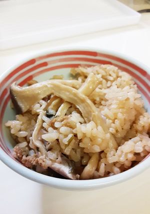 家事ヤロウ「松茸風 炊き込みご飯」-レシピのメイン写真