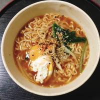 基本からアレンジまで！思わずつくりたくなる「ごま醤油ラーメン」のレシピ集 | クックパッド