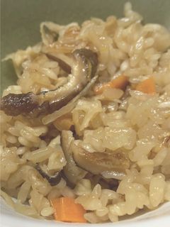 旦那も大絶賛♪炊飯器で♪ベジ☆中華おこわ-レシピのメイン写真