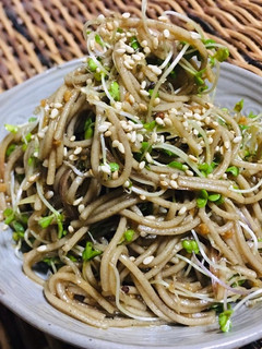蕎麦とブロッコリースプラウトのもろみ和え-レシピのメイン写真