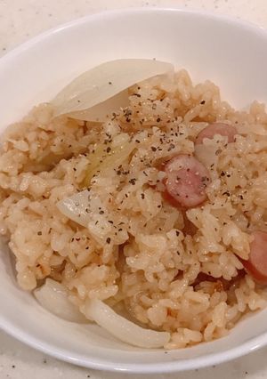 圧力鍋で、玉ねぎ丸ごと炊き込みご飯！-レシピのメイン写真