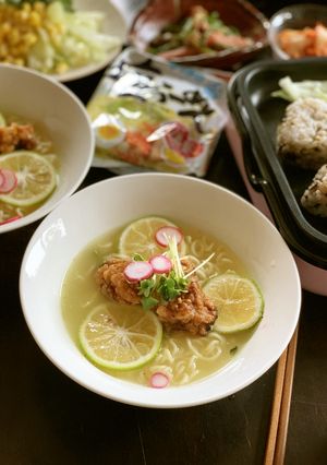 サッポロ一番！鶏唐揚入りすだち塩ラーメン-レシピのメイン写真