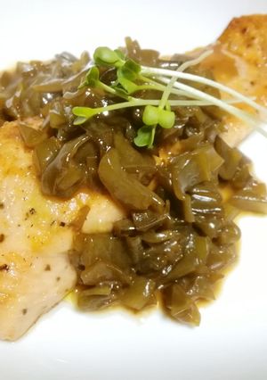 頭こんぶソースで鮭のムニエル-レシピのメイン写真