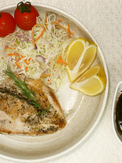 鶏胸肉のソテー レモンバルサミコソース-レシピのメイン写真