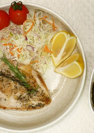 鶏胸肉のソテー レモンバルサミコソース-レシピのメイン写真