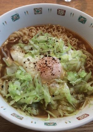 サッポロ一番味噌ラーメン　目玉焼き載せ-レシピのメイン写真