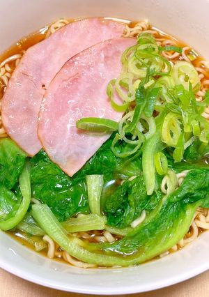 たっぷりレタスのしょうゆラーメン☆-レシピのメイン写真