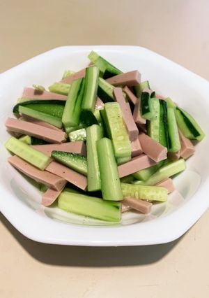 きゅうりと魚肉ソーセージのサラダ-レシピのメイン写真