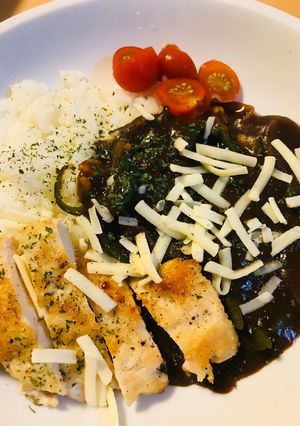 1袋で2皿！チーズ＆チキンカツカレー-レシピのメイン写真