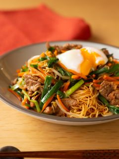 野菜たっぷりビビンバ風焼ビーフン-レシピのメイン写真