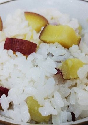 調味料は塩だけ！簡単さつま芋ごはん-レシピのメイン写真