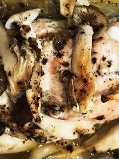 包んで焼くだけ!秋鮭とキノコのホイル焼き-レシピのメイン写真