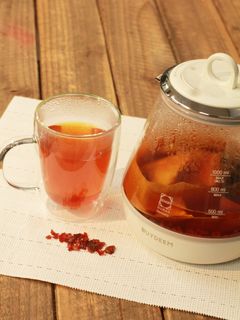 【秋の薬膳茶】ローズヒップと梨皮の紅茶-レシピのメイン写真