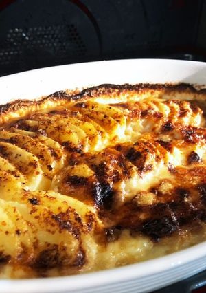 材料3つ！焼くだけジャガイモグラタン-レシピのメイン写真
