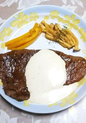 牛ステーキ～ブルーチーズソース-レシピのメイン写真