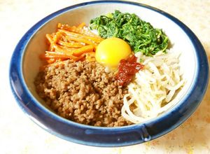 ひき肉3色ナムル ビビンバ ビビンバ丼-レシピのメイン写真