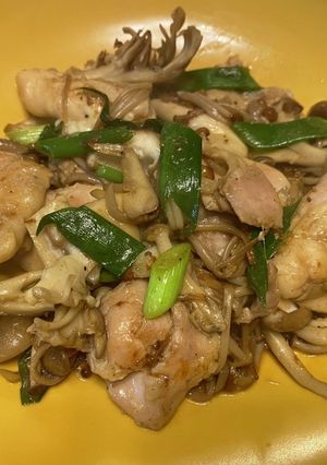 鶏とキノコの炒め物　柚子胡椒風味-レシピのメイン写真