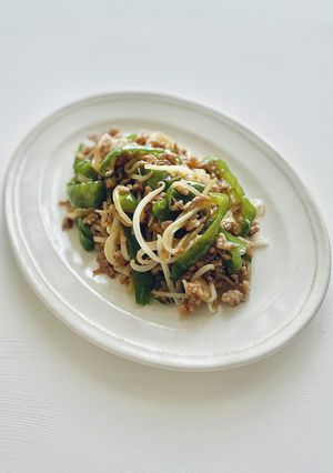 豚ひき肉でつくる、しゃきっと青椒肉絲。-レシピのメイン写真