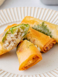 鶏ひき肉と大葉の塩こうじ春巻き♪-レシピのメイン写真