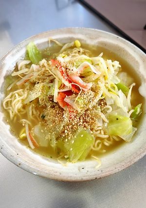 野菜いっぱい!サッポロ一番塩ラーメン-レシピのメイン写真