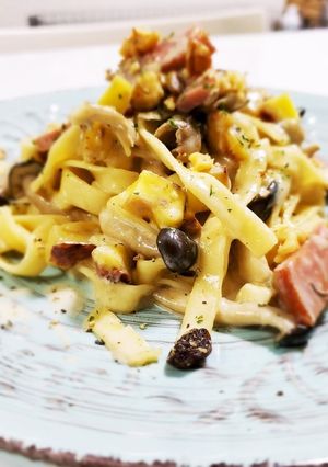 ハムと栗と茸のクリームパスタ-レシピのメイン写真