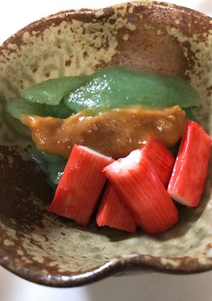 刺身こんにゃくとカニカマの酢味噌和え-レシピのメイン写真