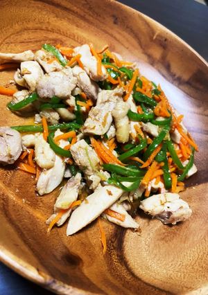 鶏もも肉とピーマンのおかか炒め-レシピのメイン写真