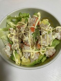 アボカドマヨかにかまレタス丼-レシピのメイン写真