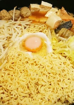 サッポロ一番みそラーメンで石狩鍋風-レシピのメイン写真
