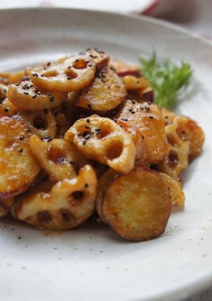 鶏むね肉で＊蓮根さつまいもの甘酢炒め-レシピのメイン写真