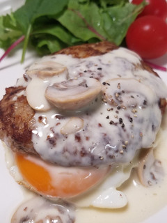 お二人さんの☆月見ハンバーグ!-レシピのメイン写真