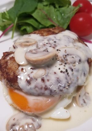 お二人さんの☆月見ハンバーグ！-レシピのメイン写真