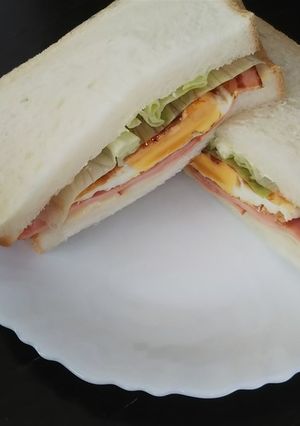 目玉焼きサンド-レシピのメイン写真