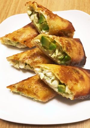 鶏ササミとアボカドチーズの春巻き-レシピのメイン写真