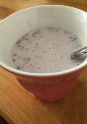飲むヨーグルトとチアシード^_−☆-レシピのメイン写真