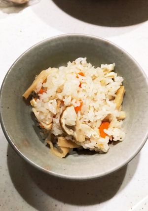 創味だしでほんのり甘めのマツタケごはん-レシピのメイン写真
