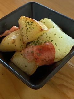 あともう一品って時にじゃがベーコン炒め-レシピのメイン写真