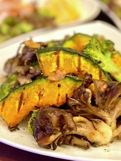 野菜が美味しい♪かぼちゃと舞茸のグリル-レシピのメイン写真